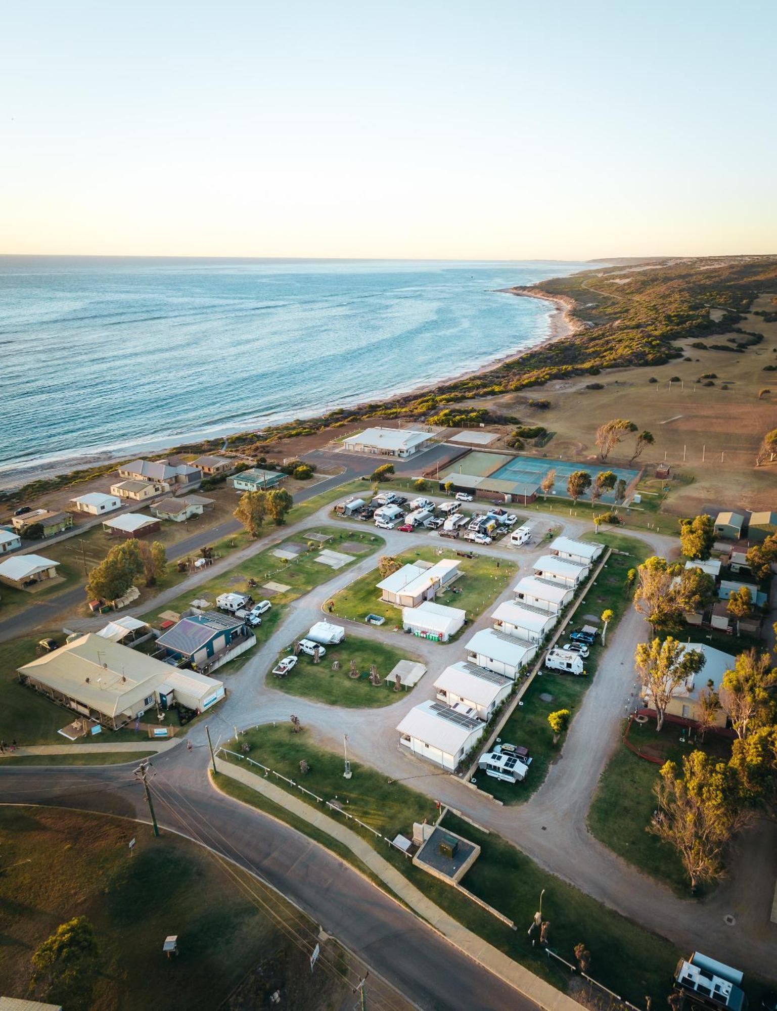 Horrocks Beach Caravan Park Exterior photo
